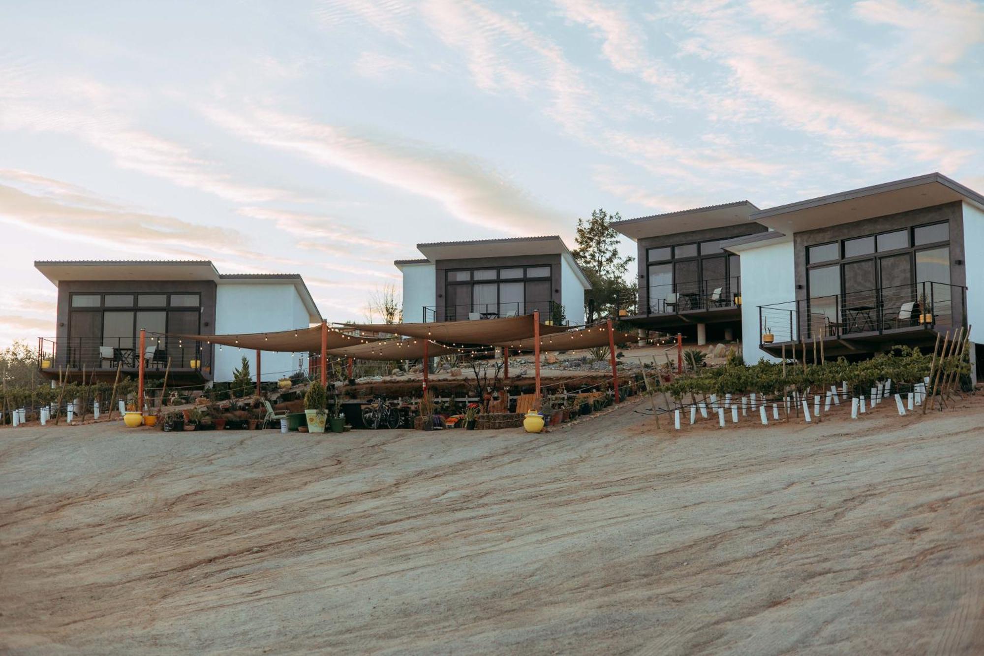 Vl Uno Bed & Breakfast Ensenada Ngoại thất bức ảnh