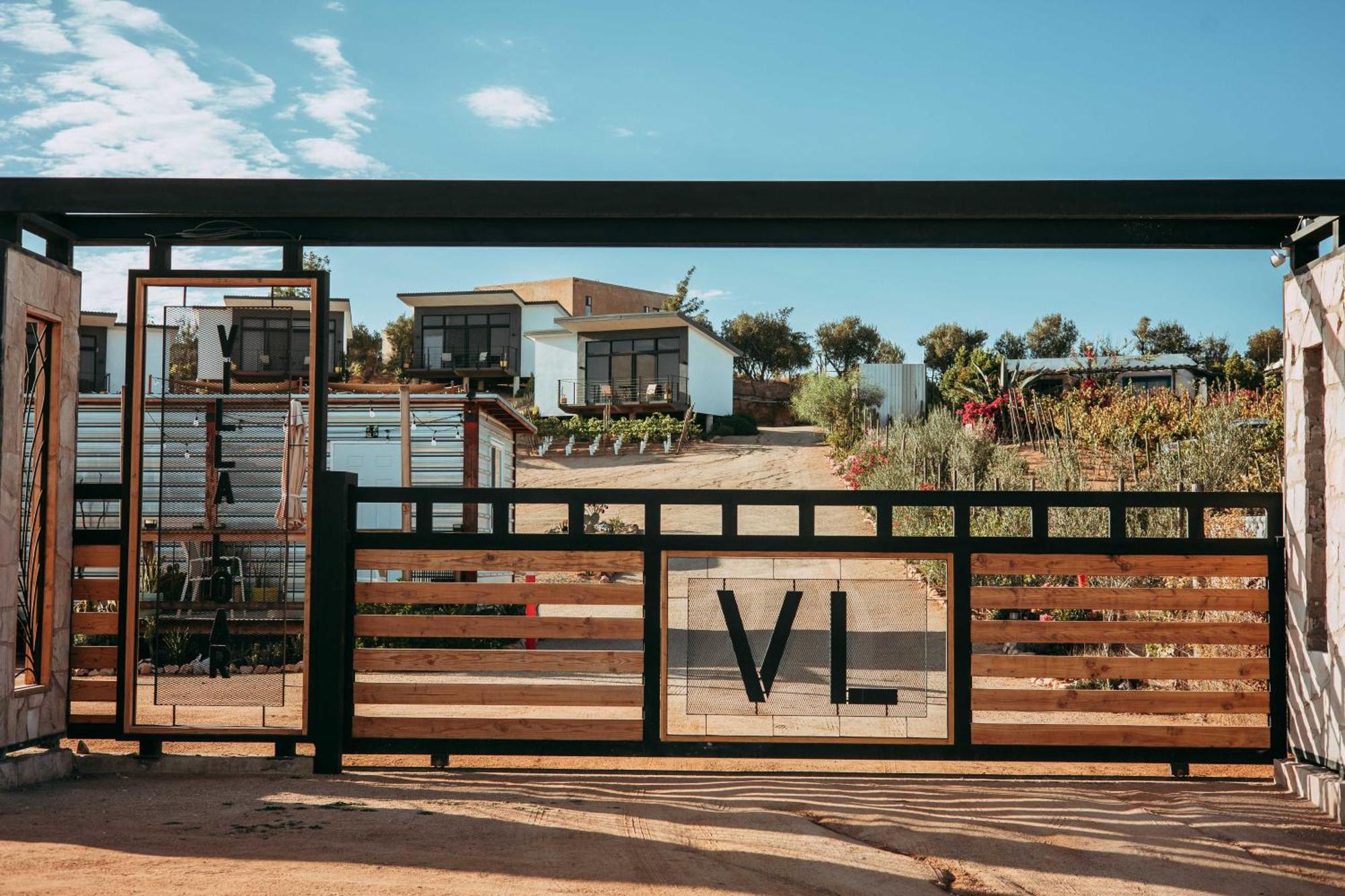 Vl Uno Bed & Breakfast Ensenada Ngoại thất bức ảnh