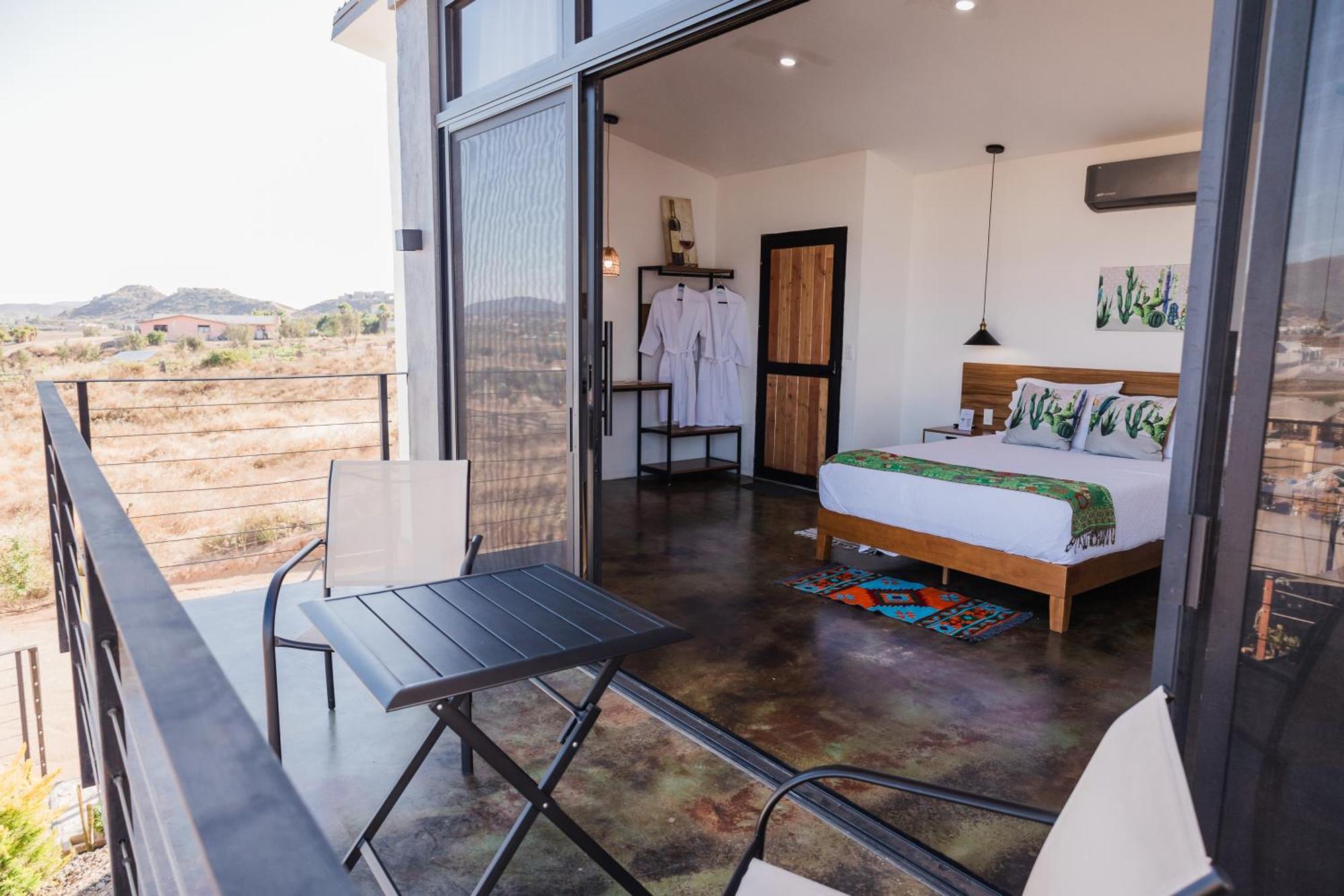 Vl Uno Bed & Breakfast Ensenada Ngoại thất bức ảnh