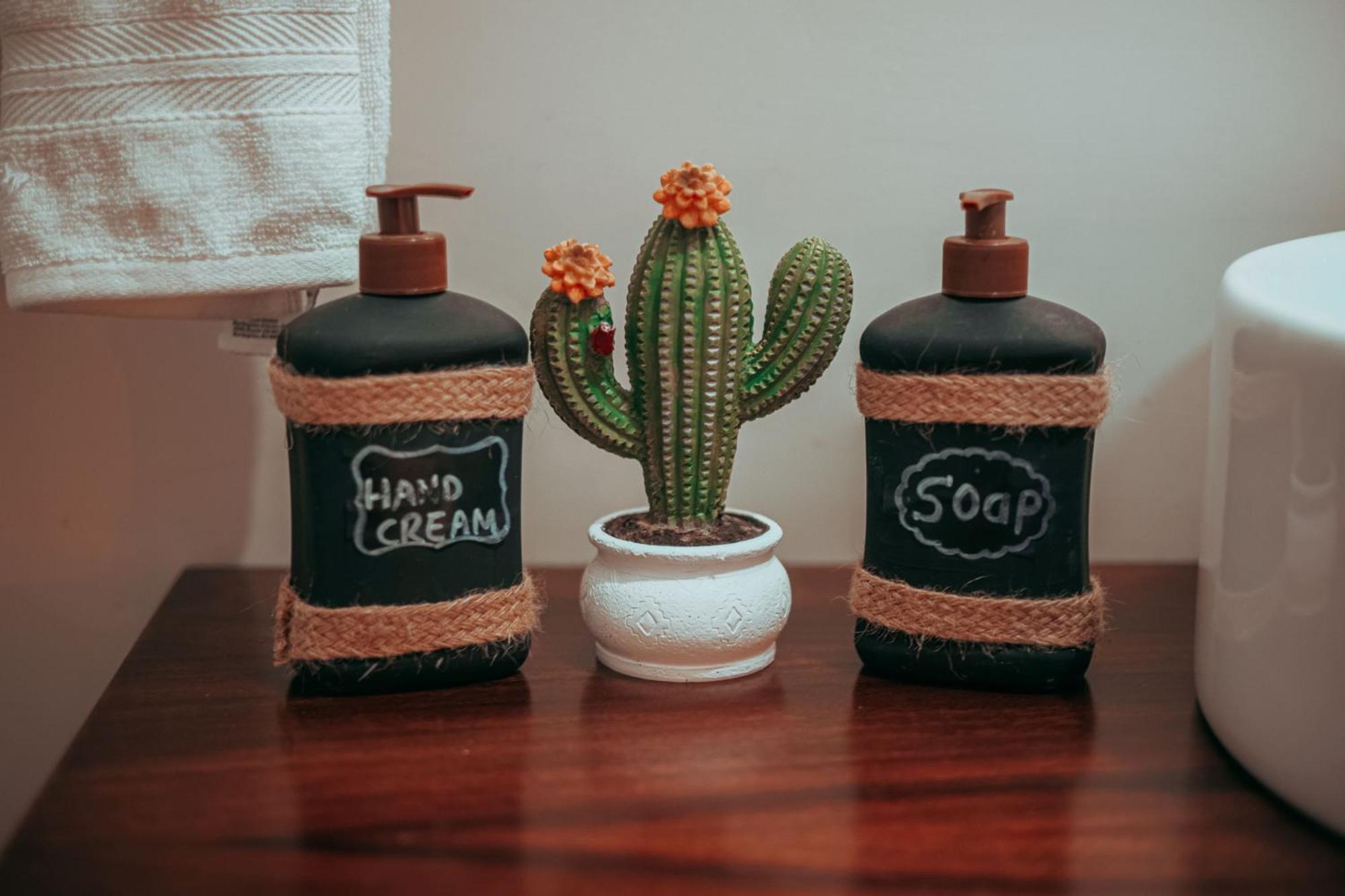 Vl Uno Bed & Breakfast Ensenada Ngoại thất bức ảnh