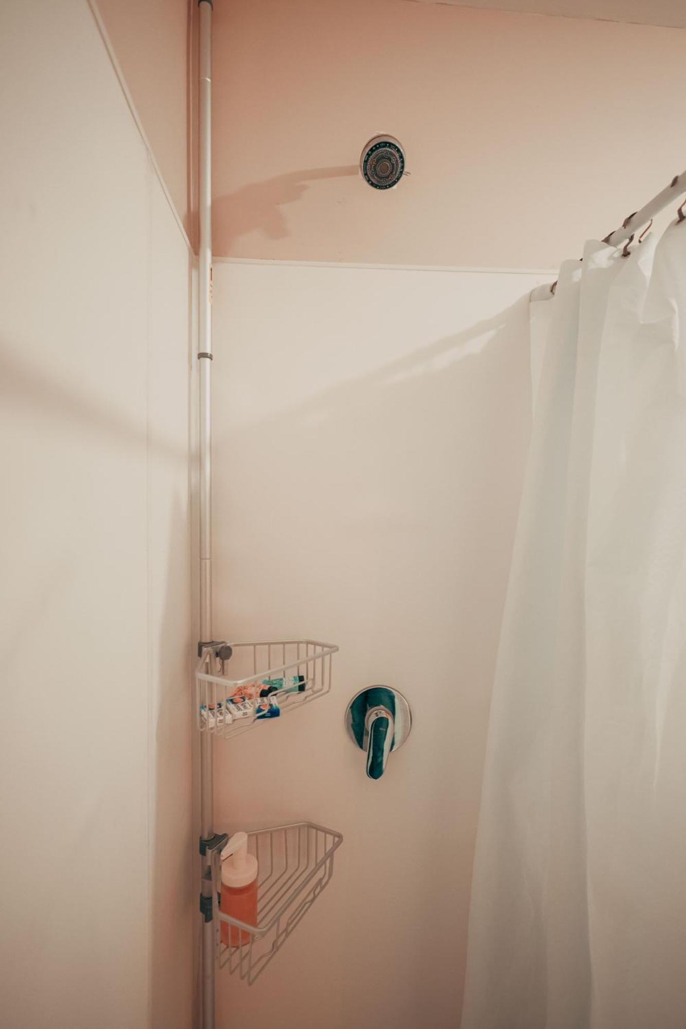 Vl Uno Bed & Breakfast Ensenada Ngoại thất bức ảnh