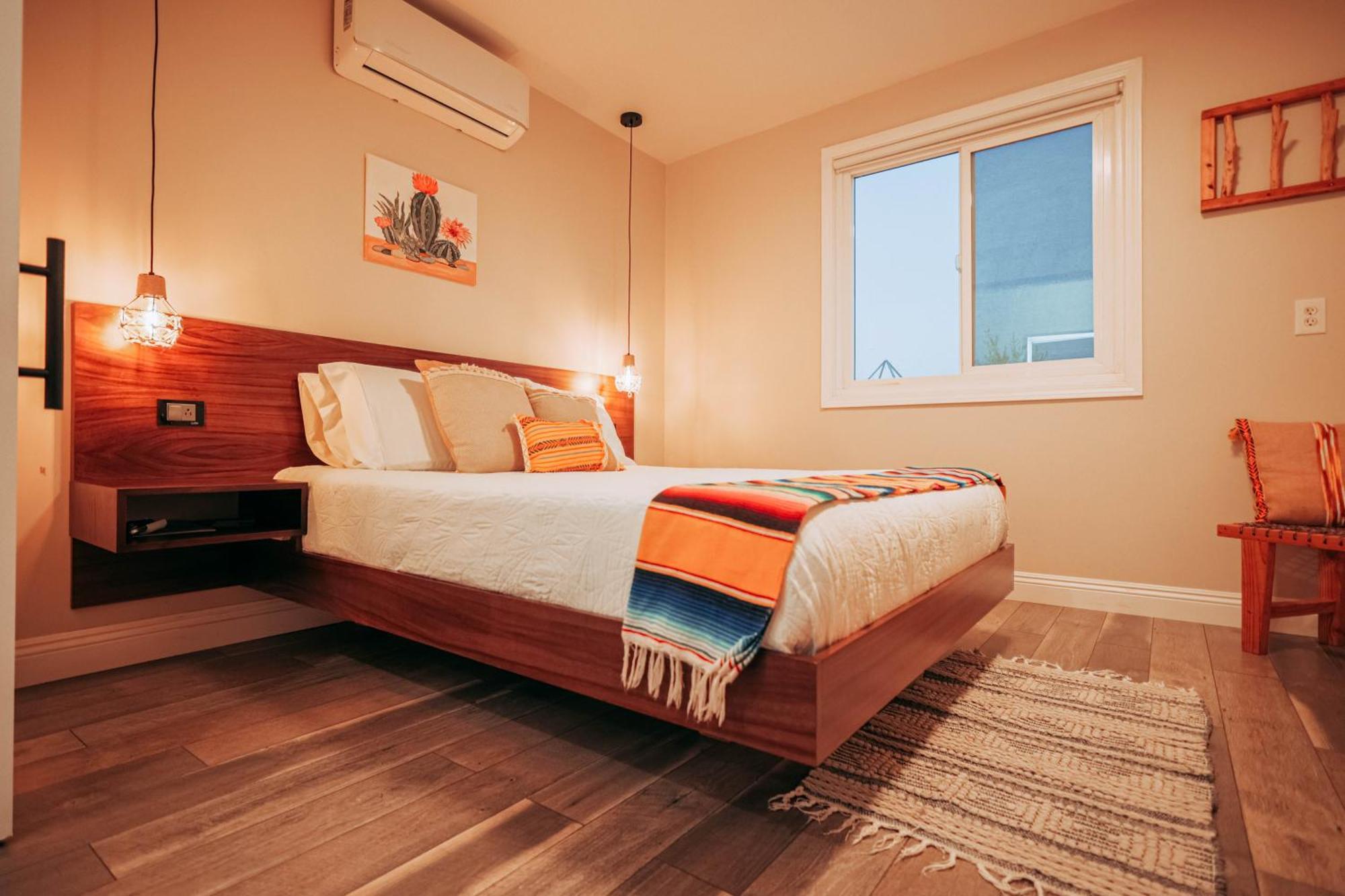 Vl Uno Bed & Breakfast Ensenada Ngoại thất bức ảnh